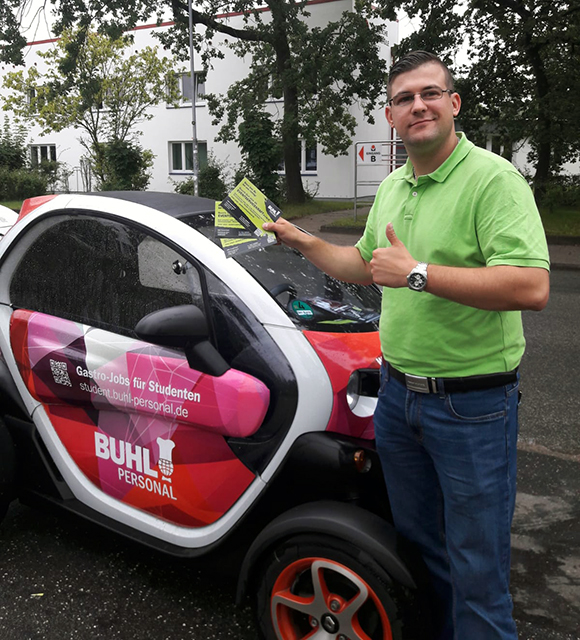 Ein echter Hingucker ist der BUHL-Twizy.